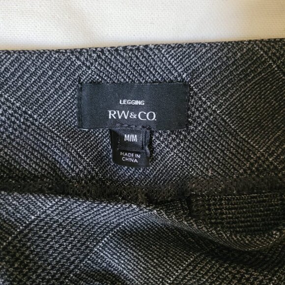 TWO for one!! RW&CO. High-Rise Slim-Leg City Legging Pants - Picture 8 of 9